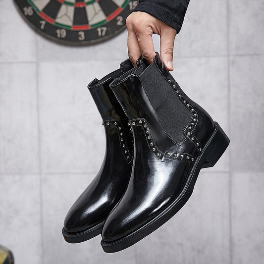 Men British Style Pointed Rivets Slip On Chelsea Boots