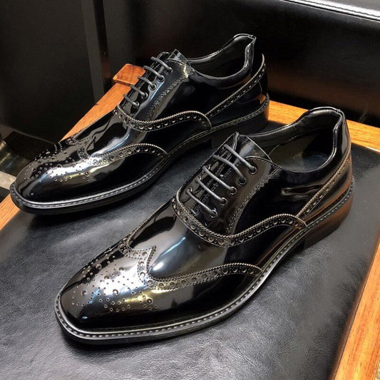 メンズ レトロ 彫刻 新ビジネス カジュアル オフィス ワーク ドレスシューズ