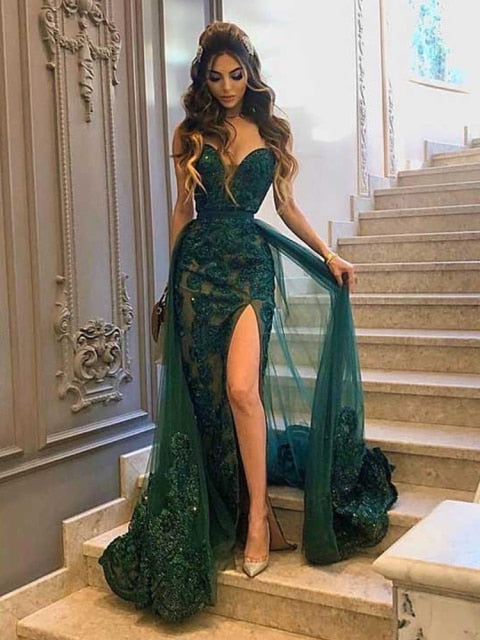 Dark Green Mermaid Evening Dresses V-neck Lace Appliques