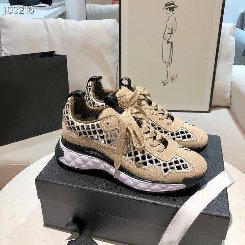 Woman Running Sneaker Top Quality Cut Out Couple Shoes