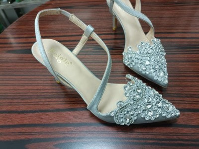Spring and summer pointed rhinestone stiletto bridal sandals