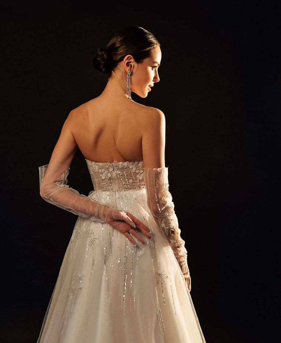 Fashion Sweetheart Neck Sequin Beaded A Line Tulle Wedding Dresses