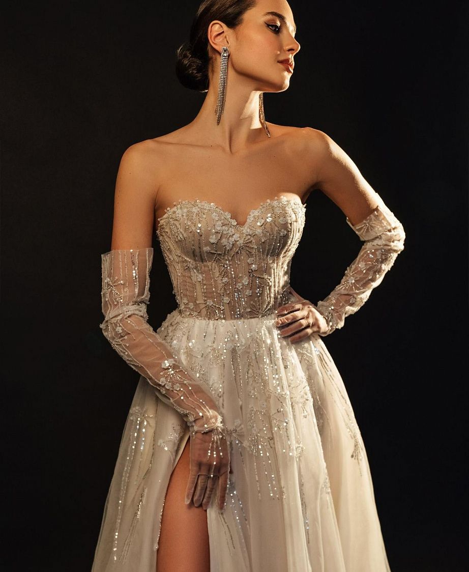 Fashion Sweetheart Neck Sequin Beaded A Line Tulle Wedding Dresses