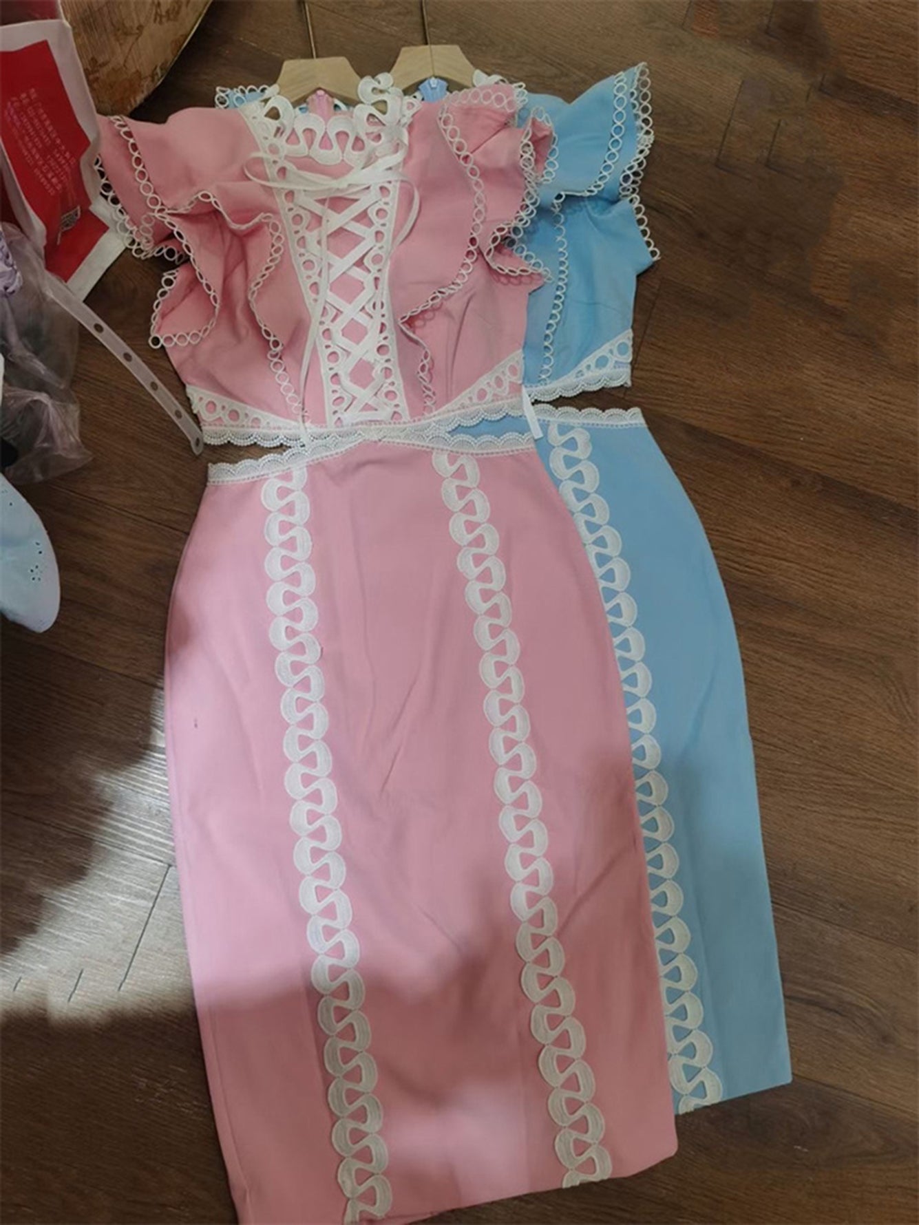 Pink Dress Women Sexy Hollow Out Lace Ruffle Bodycon Midi