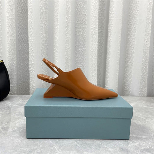 Ladies pointed toe heel high heel sandals