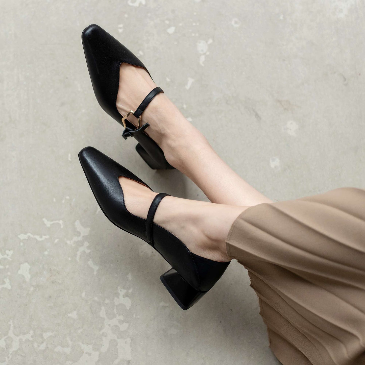 Genuine Leather Square Toe Med Heel Women Pumps