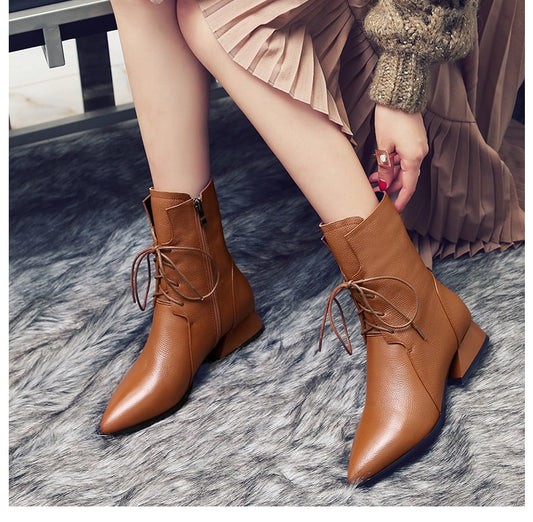 Beautiful faddish women boots with heel - LiveTrendsX