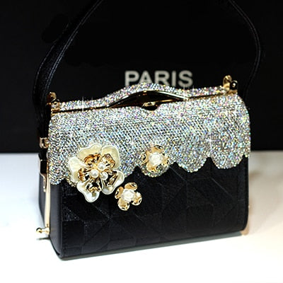 Women Crystal Totes Luxury Handbag Flowers Shoulder Bags Bridal Wedding Chain Bag Genuine Leather Rhinestones Evening Party Bags - LiveTrendsX