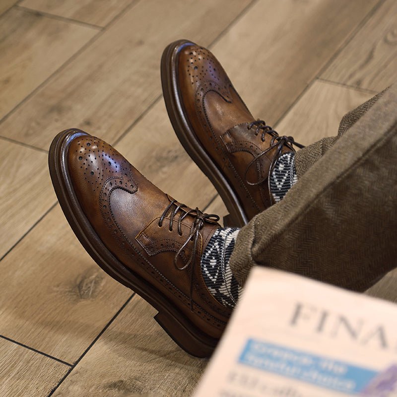 Round toe brogue engraved business casual leather shoes - LiveTrendsX