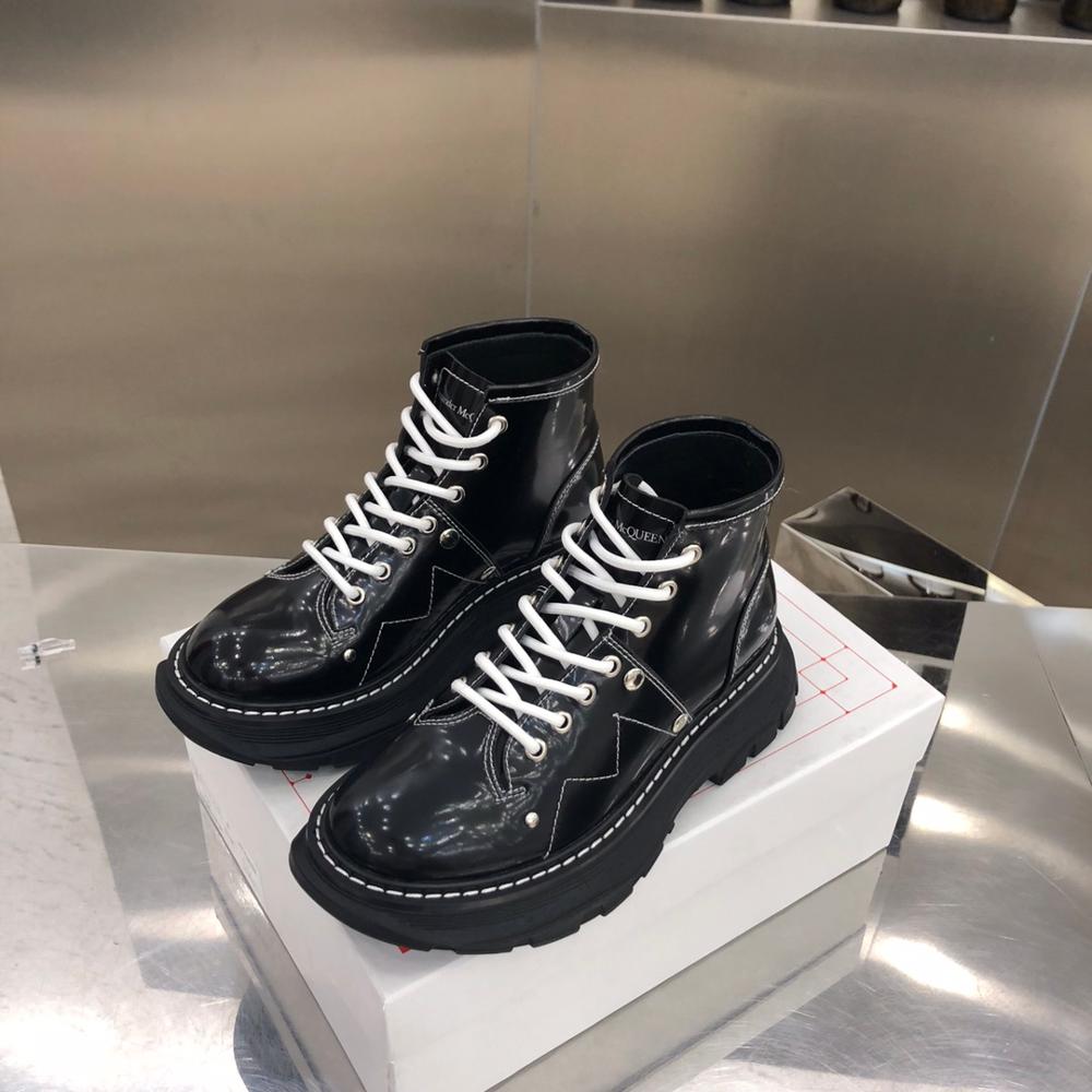 Women Genuine Leather Platform Round Toe Knee High Boots - LiveTrendsX