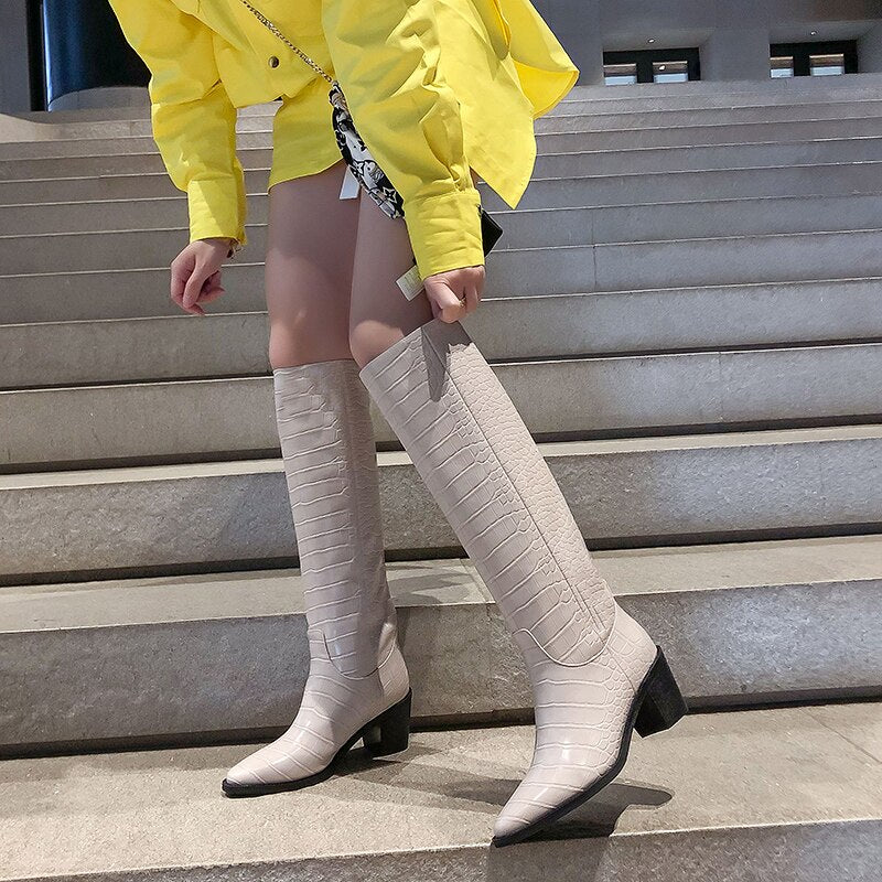 Women Microfiber upper pigskin lining insole serpentine modern boots - LiveTrendsX