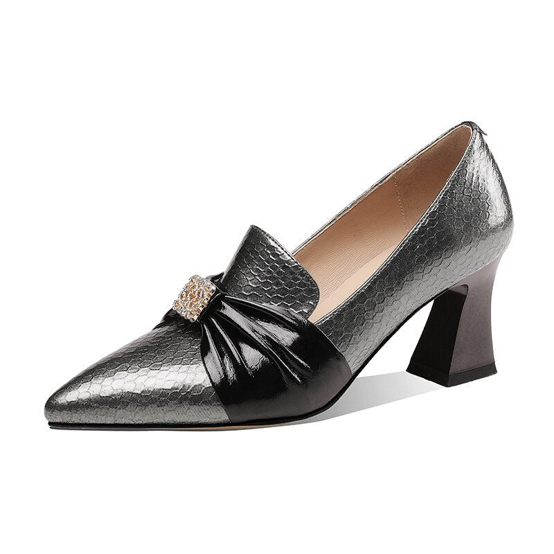 Women Pointed Toe Thick Heels Pumps Shoes - LiveTrendsX